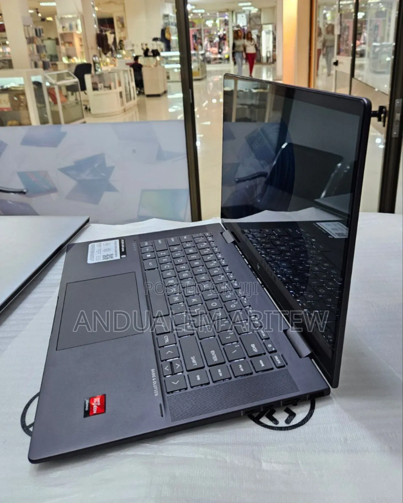 New Laptop HP Envy X360 8GB AMD Ryzen 5 SSD 512GB