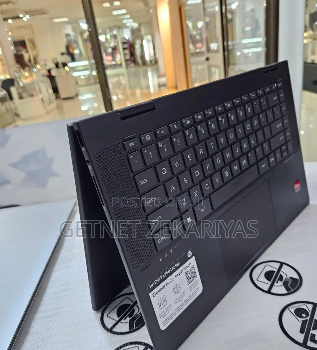 New Laptop HP Envy 15 8GB AMD Ryzen 5 SSD 512GB