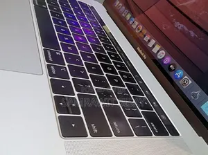 Photo - New Laptop Apple MacBook Pro 2018 32GB Intel Core I9 SSD 1T