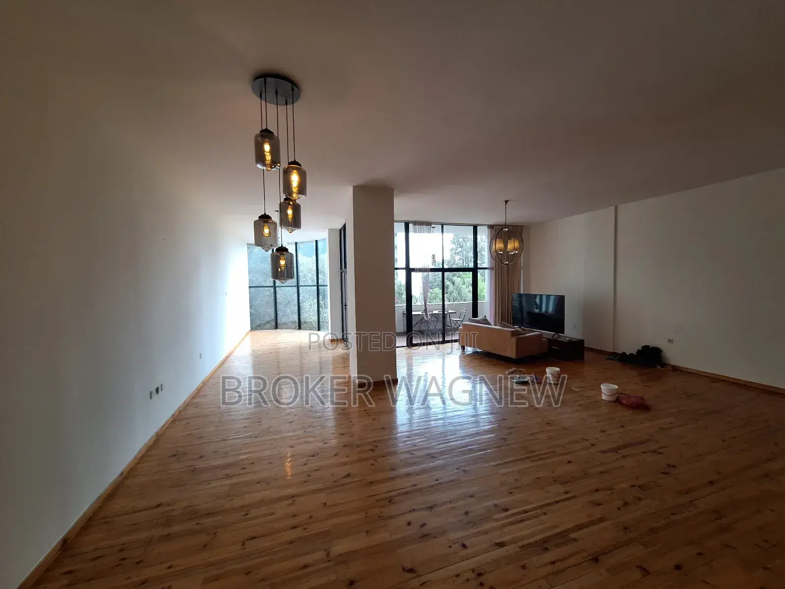 3bdrm Apartment in Bole for rent