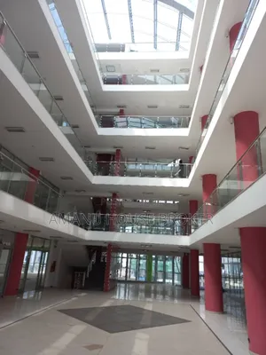 Building Fo Rent Beautiful for 1,000 People Of