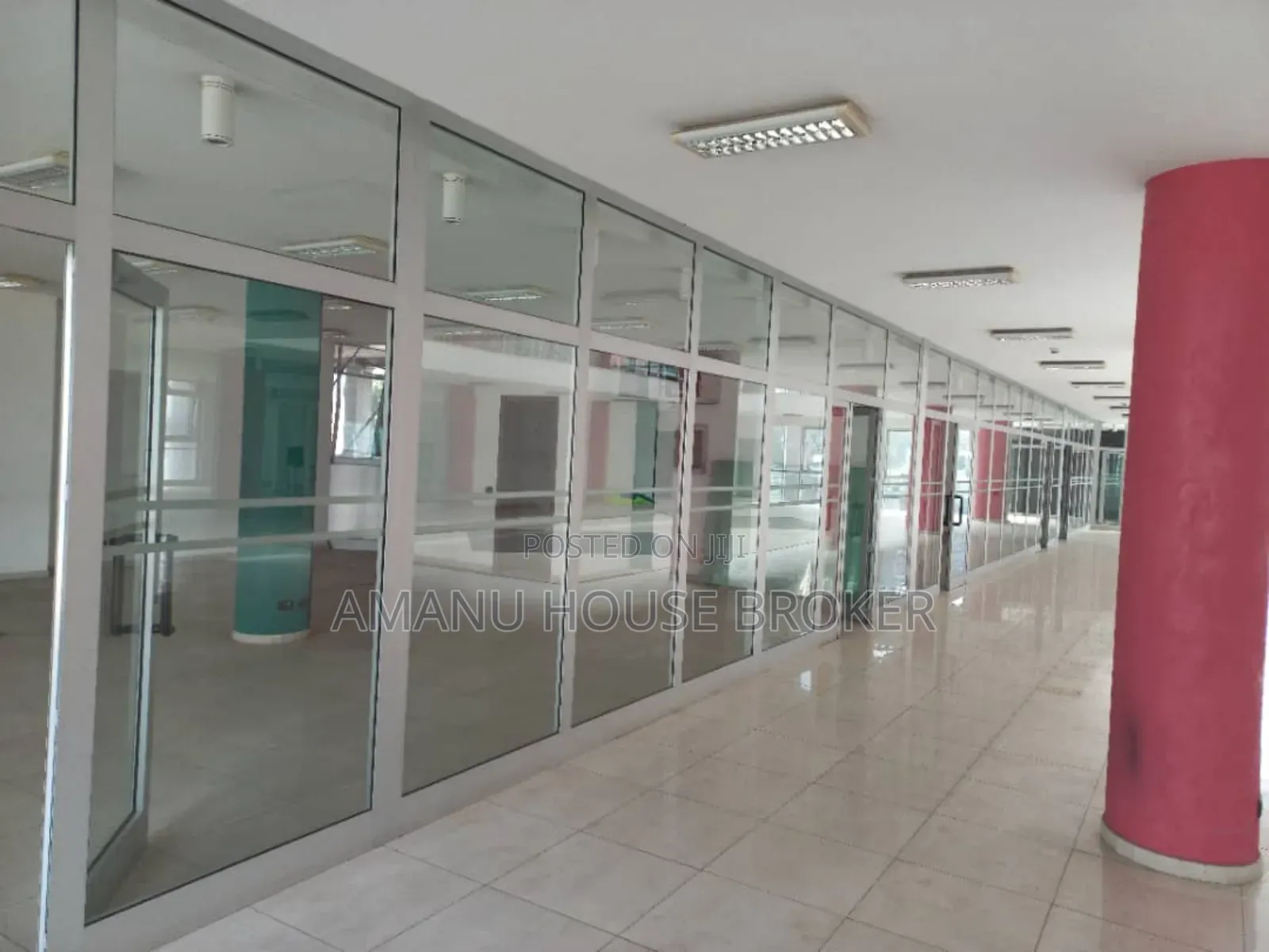 Building Fo Rent Beautiful for 1,000 People Of