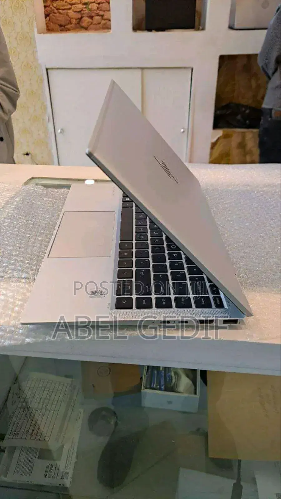 New Laptop HP EliteBook X360 1040 G7 16GB Intel Core I7 SSD 512GB