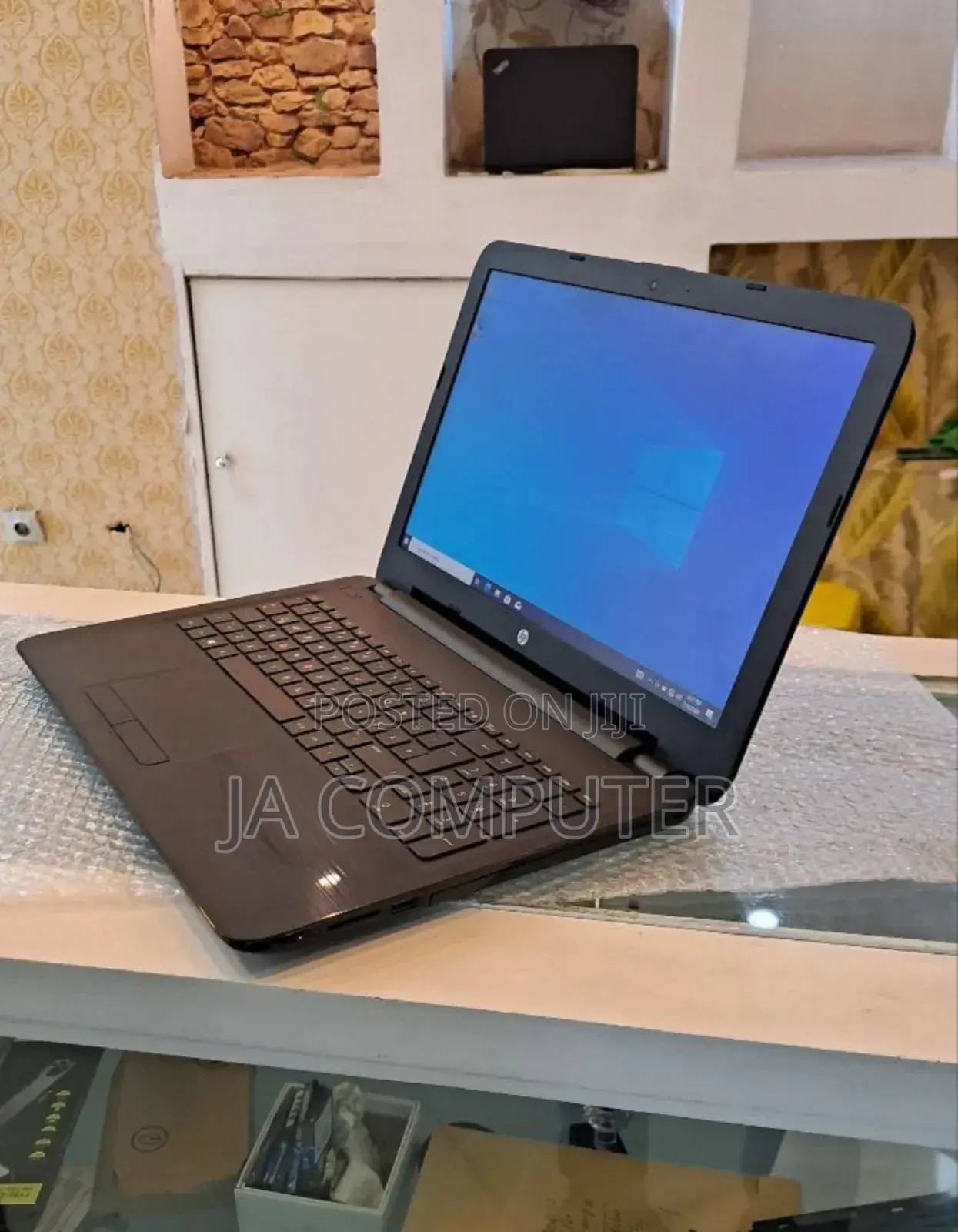 New Laptop HP Stream Notebook 8GB AMD A8 HDD 1T