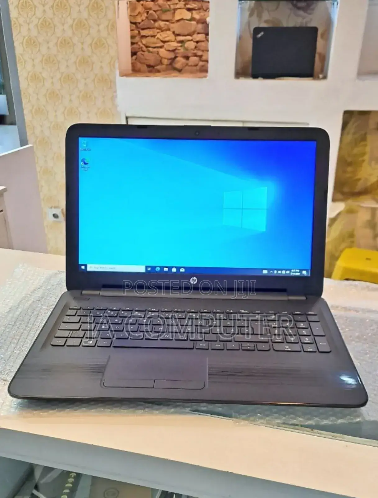 New Laptop HP Stream Notebook 8GB AMD A8 HDD 1T