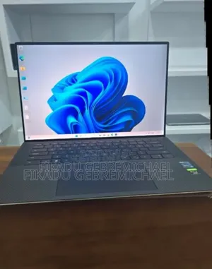 Photo - New Laptop Dell XPS 15 32GB Intel Core i7 SSD 1T