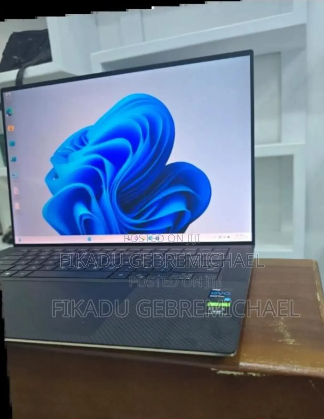 New Laptop Dell XPS 15 32GB Intel Core i7 SSD 1T