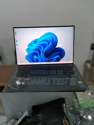 Photo - New Laptop Dell 32GB Intel Core i9 SSD 1T