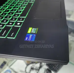 New Laptop MSI Crosshair 17 16GB Intel Core I7 SSD 512GB