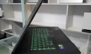 New Laptop MSI Crosshair 17 16GB Intel Core I7 SSD 512GB