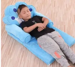 ልጆች እንደመቀመጫም