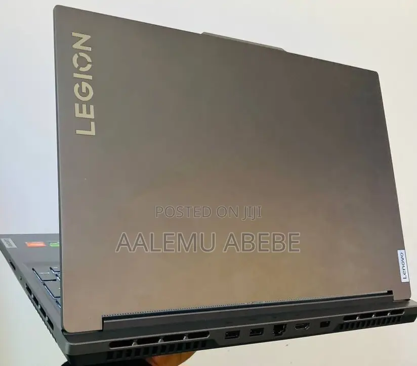 New Laptop Lenovo Legion 5 16GB AMD Ryzen 7 SSD 1T