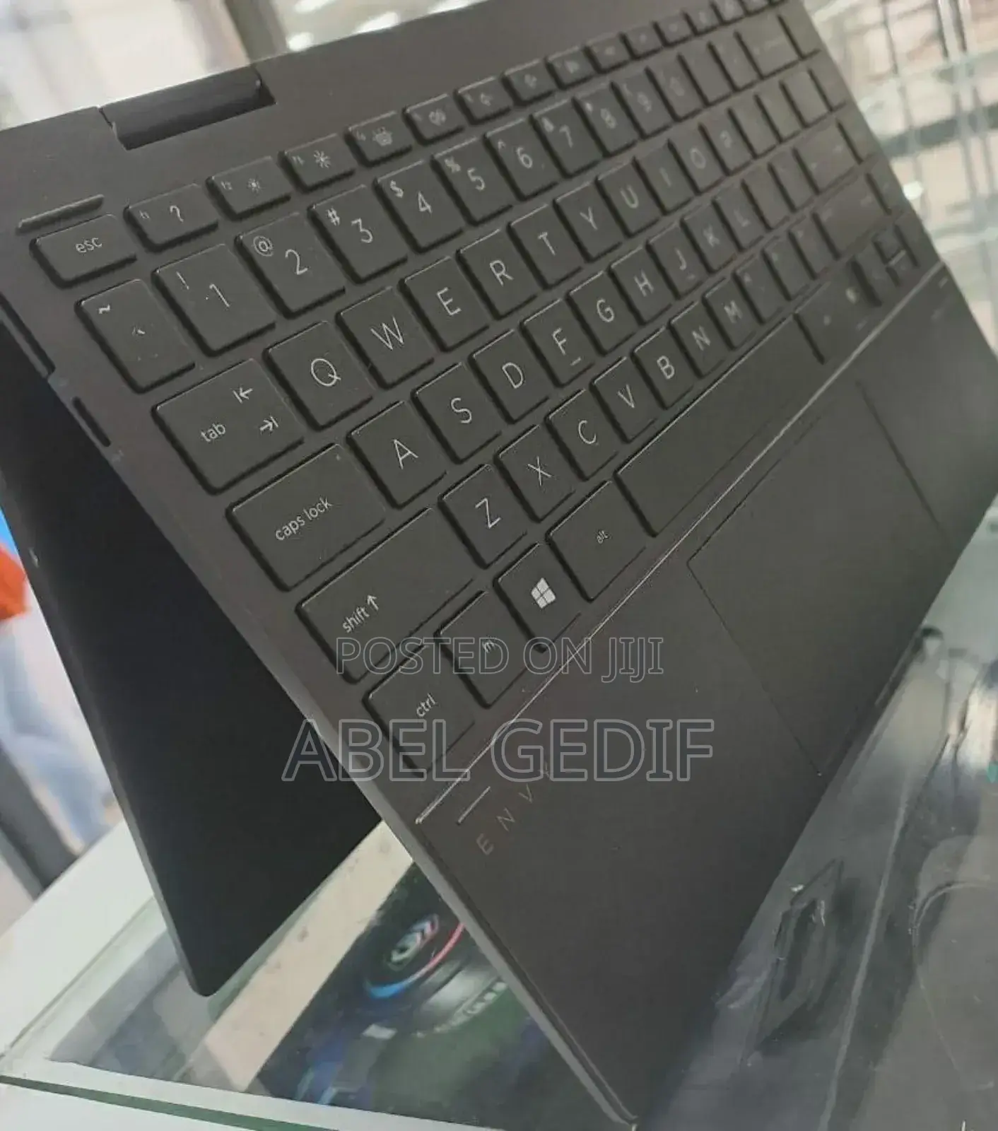 New Laptop HP Envy X360 8GB AMD Ryzen 5 SSD 512GB