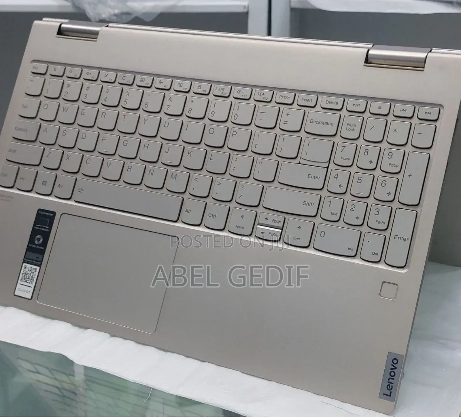 New Laptop Lenovo Yoga C740 12GB Intel Core I7 SSD 512GB