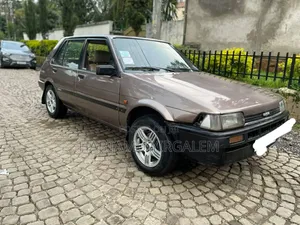Toyota Corolla 1986 Brown