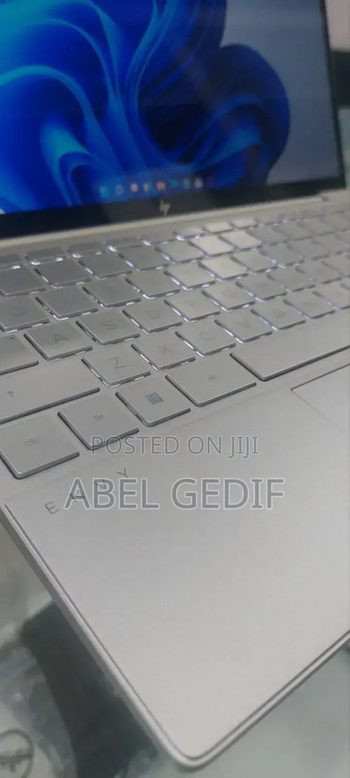 New Laptop HP Envy 13 8GB Intel Core I7 SSD 1T