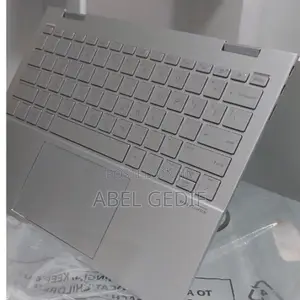 New Laptop HP Envy X360 8GB Intel Core I7 SSD 1T