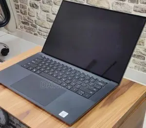 Photo - New Laptop Dell Precision 15 3520 16GB Intel Core I7 SSD 512GB