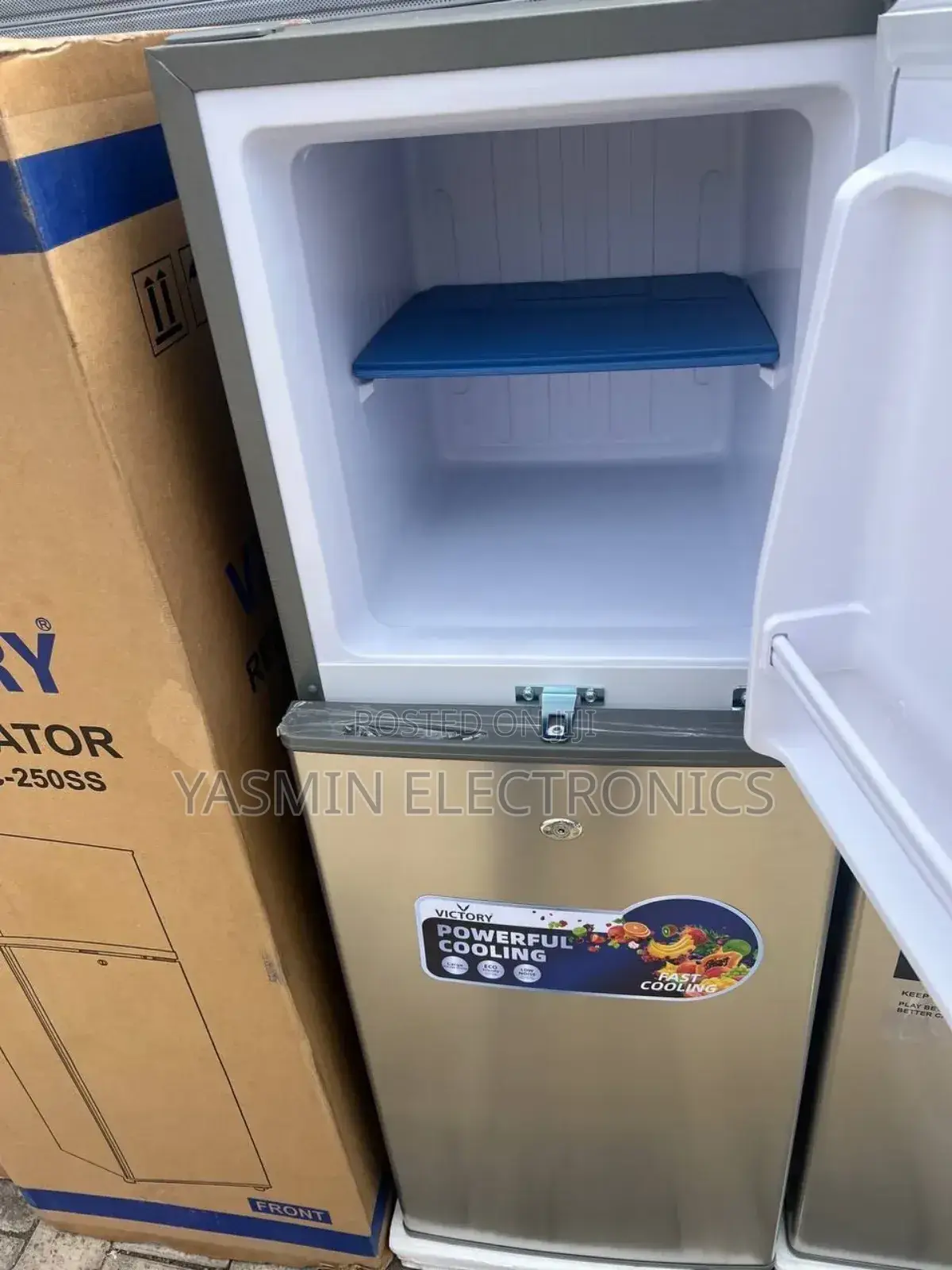 Victory Refrigerator 150-Liter Deliver