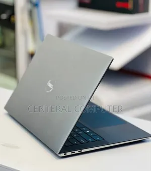 New Laptop Dell Precision M6800 16GB Intel Core I7 SSD 512GB