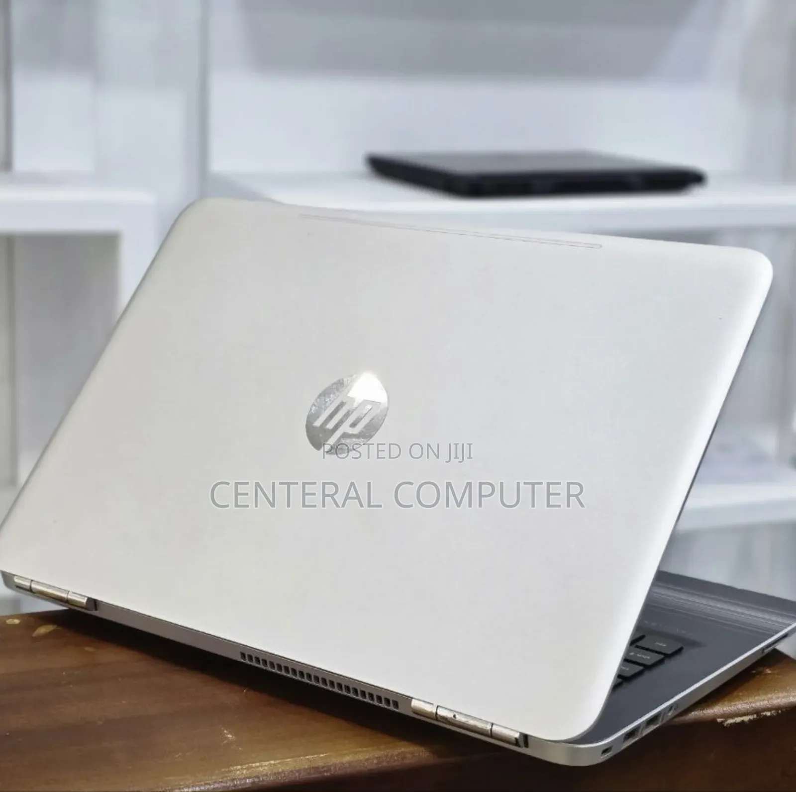 Laptop HP 15-Dy2075tg 8GB Intel Core I5 HDD 500GB
