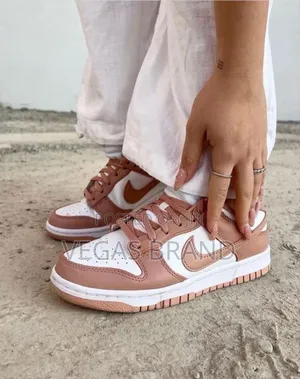 Photo - Nike Dunk Low Rose Whisper Master Quality Shoes