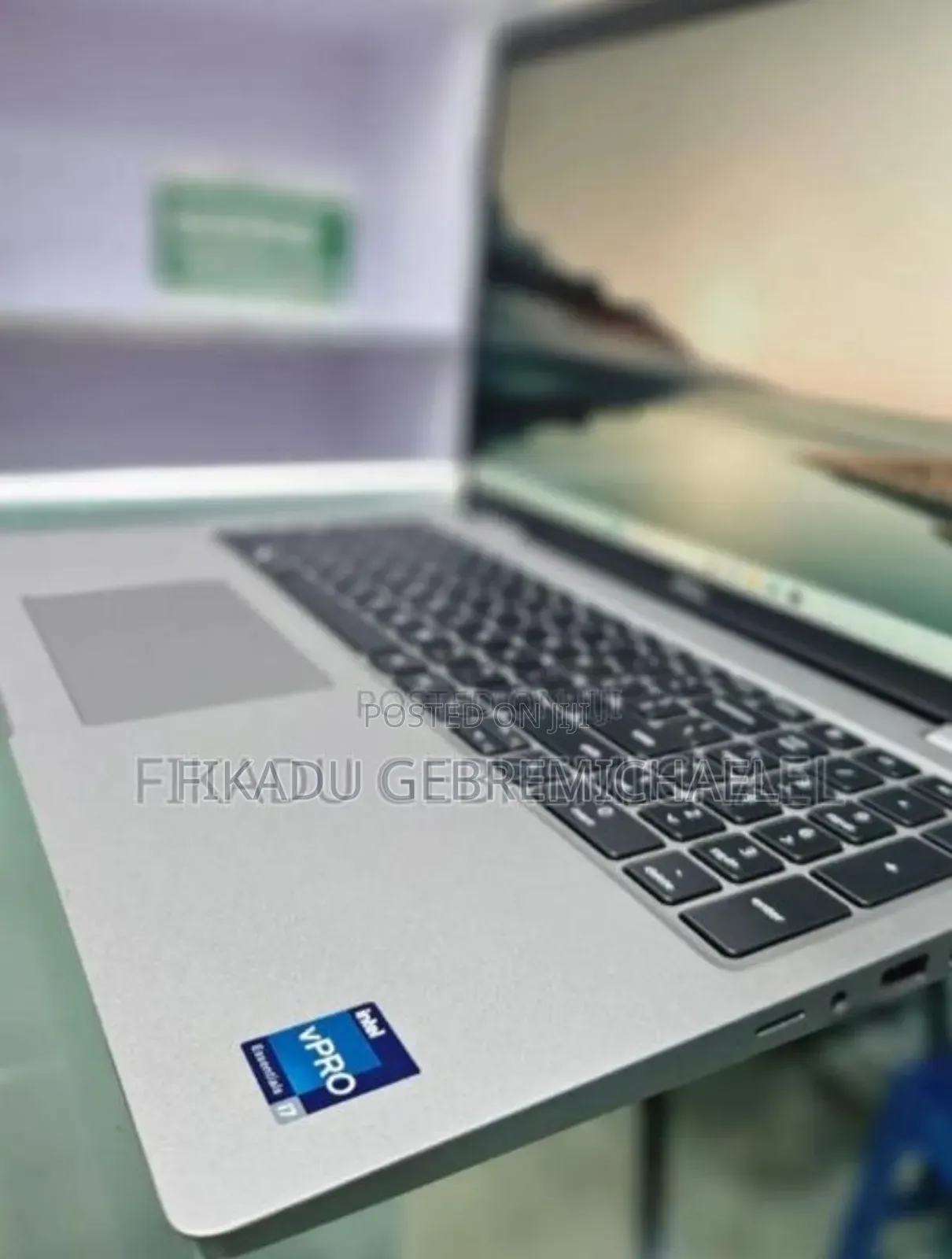 New Laptop Dell Latitude 5540 16GB Intel Core i7 SSD 512GB