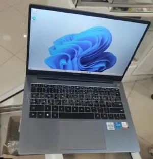 Photo - New Laptop Huawei MateBook X Pro 16GB Intel Core i5 SSD 512GB