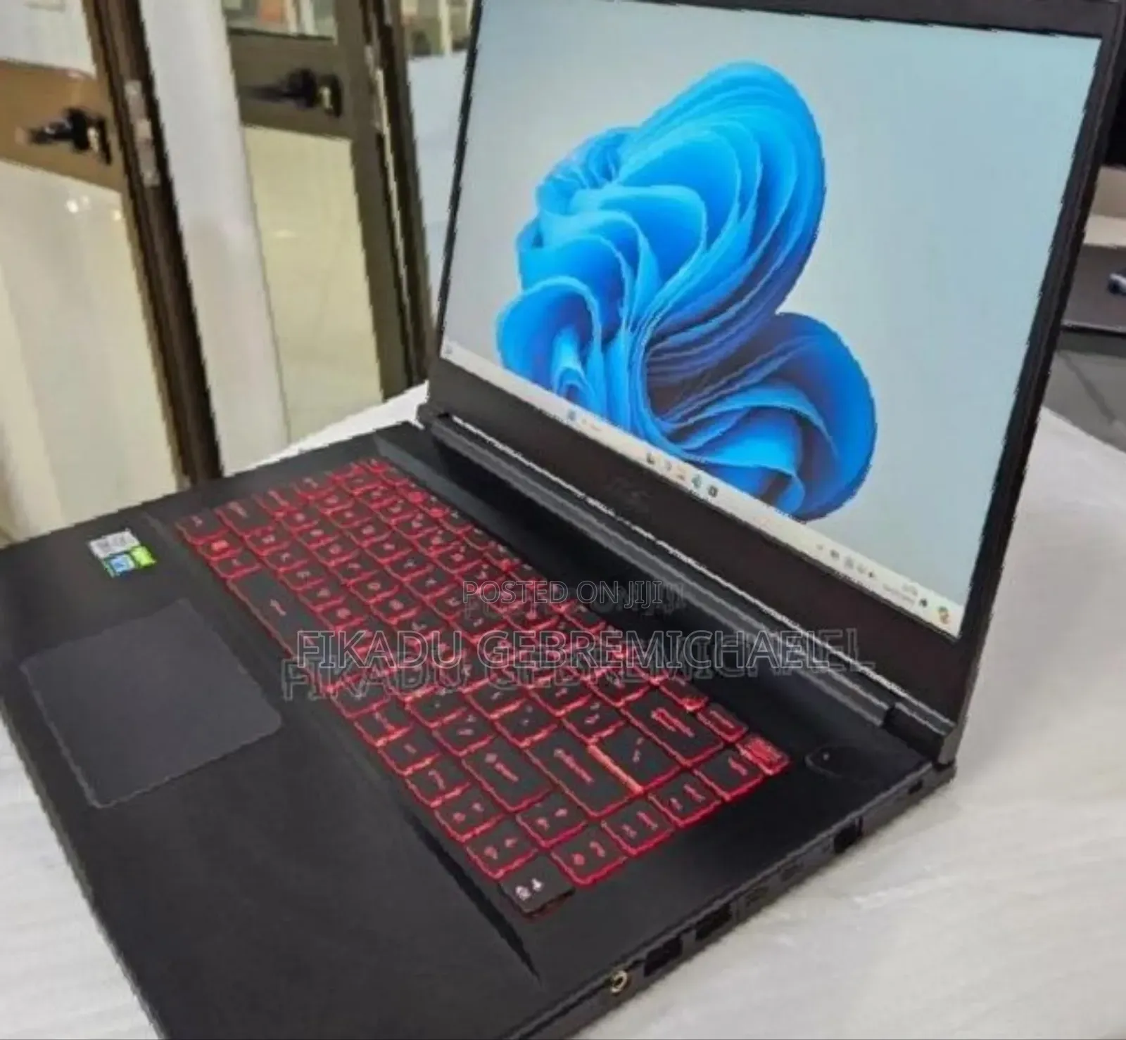 New Laptop MSI Katana 15 16GB Intel Core i5 SSD 512GB