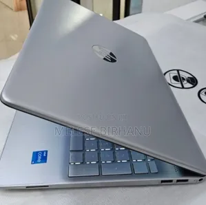 New Laptop HP 8GB Intel Core I5 HDD 1T