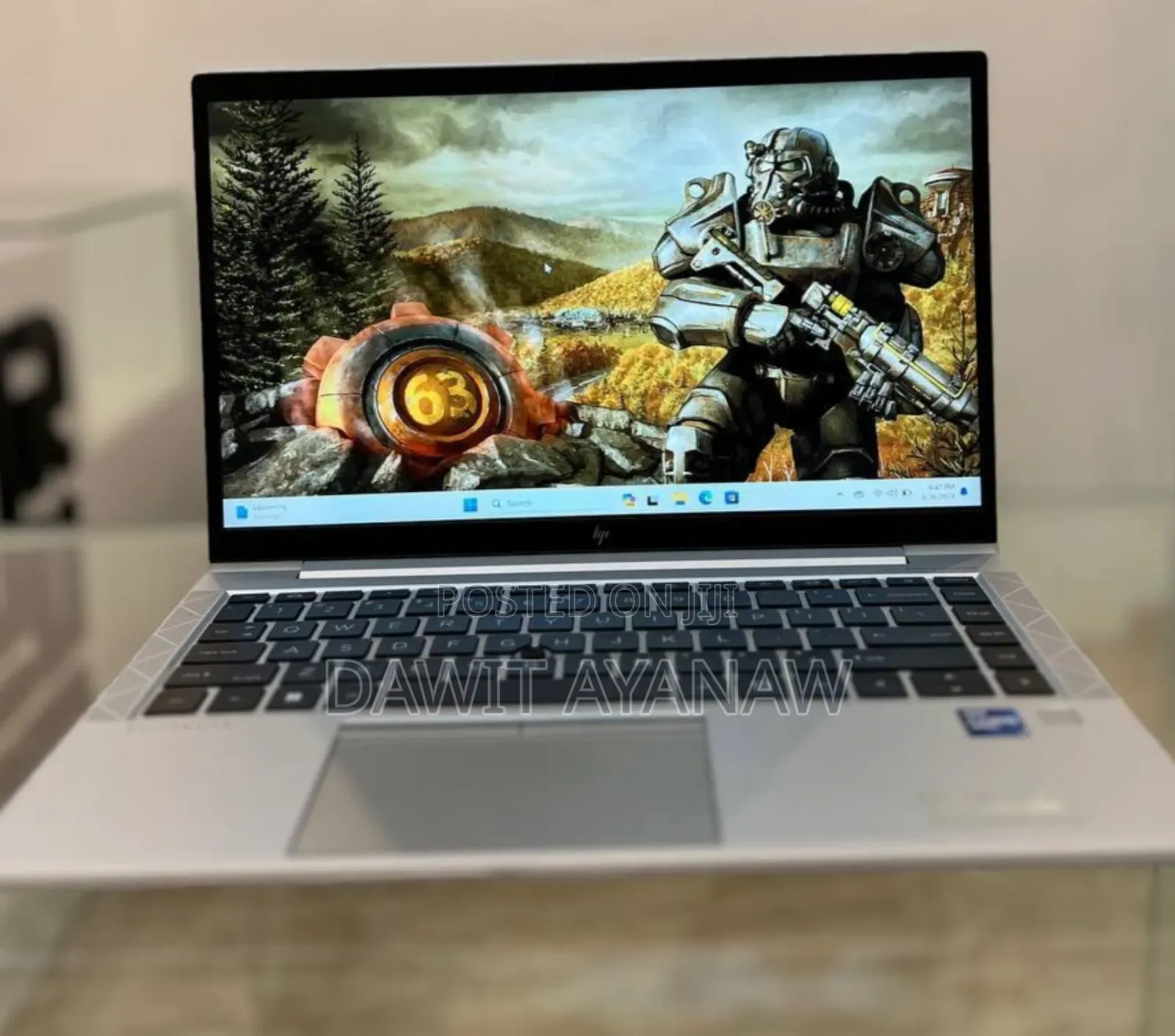 New Laptop HP EliteBook 840 G8 8GB Intel Core I7 SSD 512GB