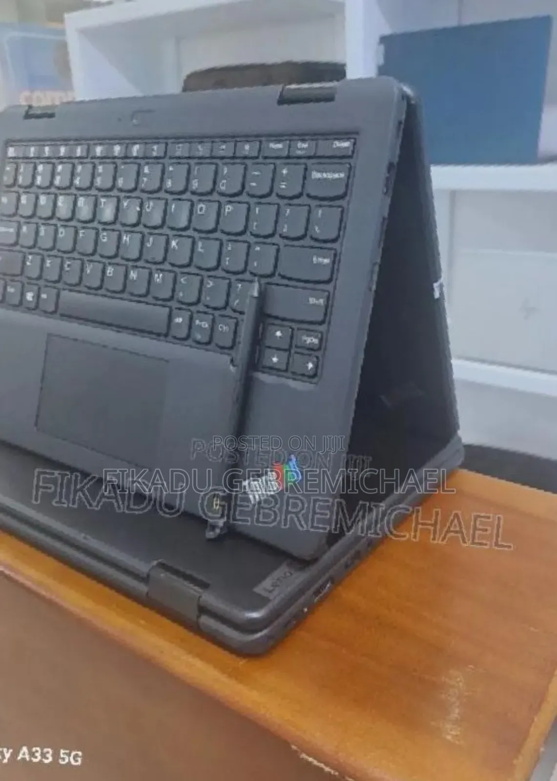 New Laptop Lenovo ThinkPad 11e 8GB Intel Core i3 SSD 256GB