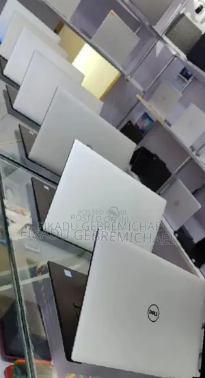 Photo - New Laptop Dell XPS 15 16GB Intel Core i7 SSD 512GB