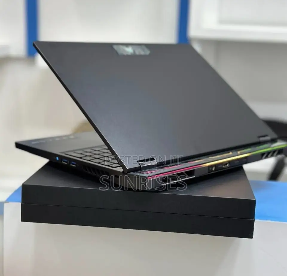 New Laptop Acer Predator Helios Neo 16 32GB Intel Core I9 SSD 1T