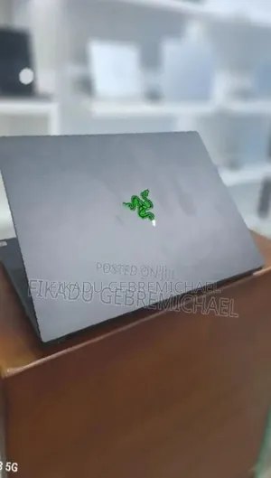 New Laptop Razer Blade 16GB Intel Core i7 SSD 1T