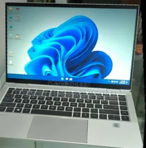 Photo - New Laptop HP EliteBook x360 1040 G7 16GB Intel Core i7 SSD 512GB