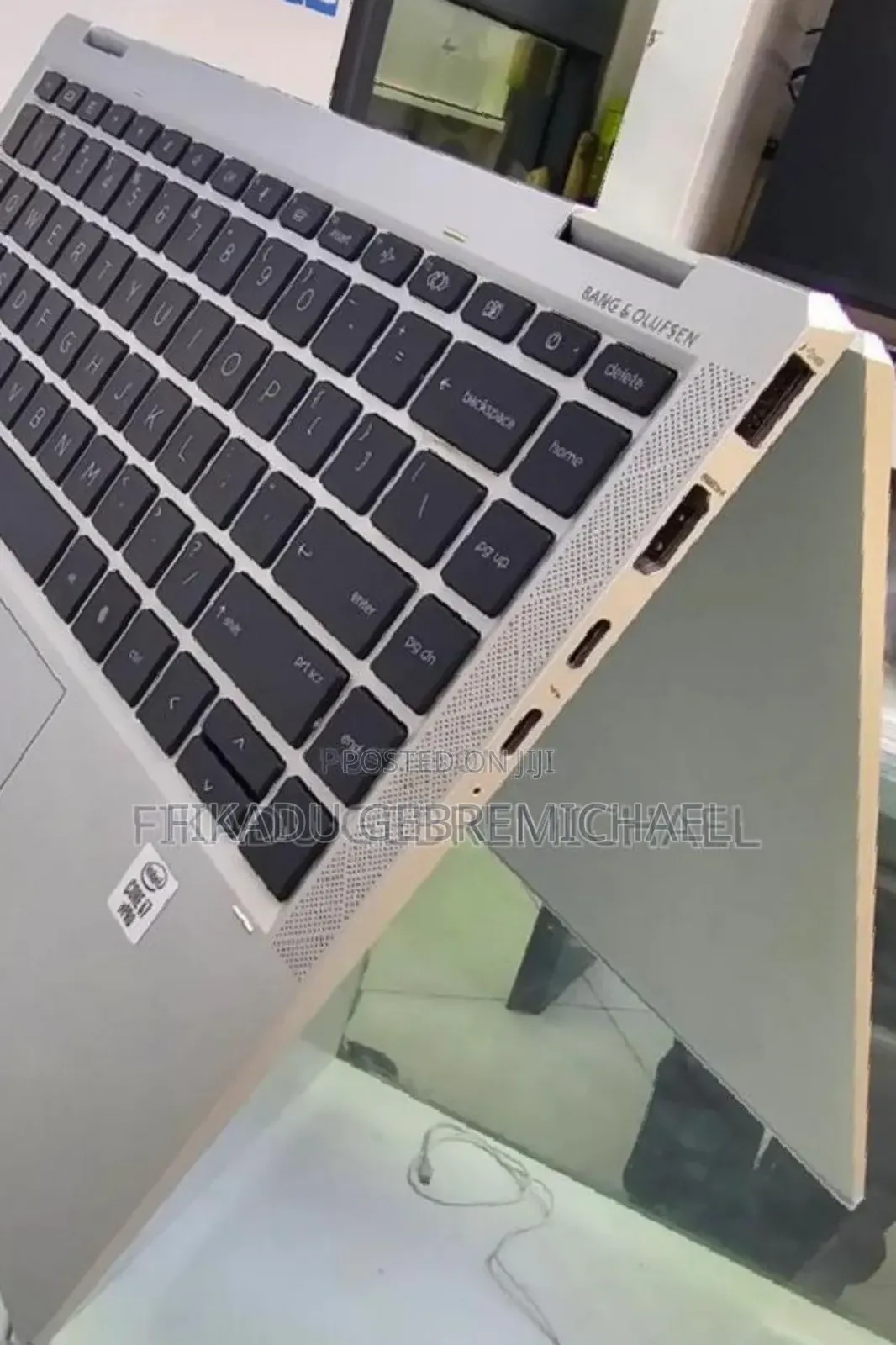 New Laptop HP EliteBook x360 1040 G7 16GB Intel Core i7 SSD 512GB