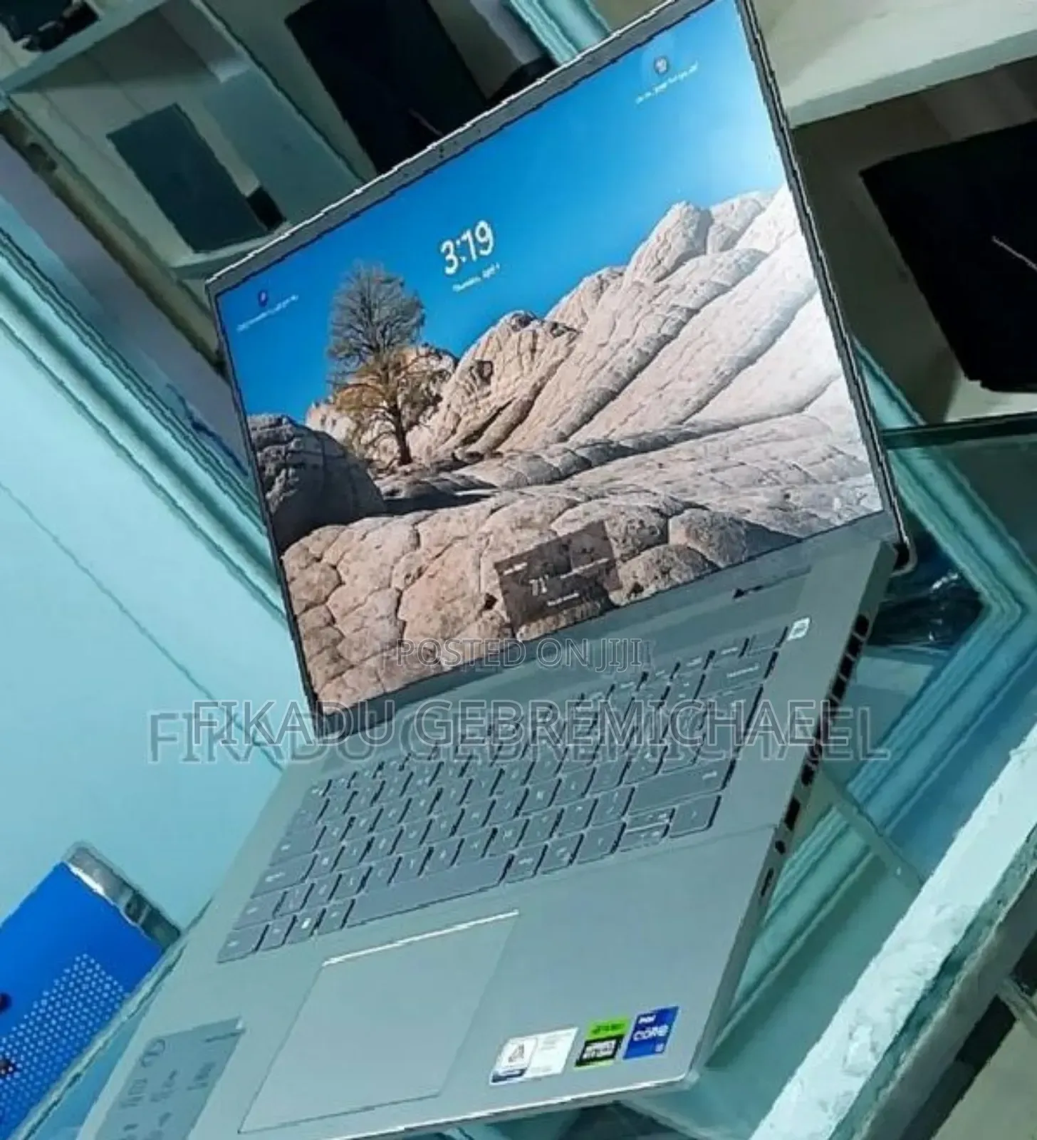 New Laptop Dell Inspiron 16 Plus 7630 16GB Intel Core i7 SSD 1T