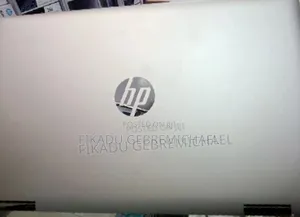 New Laptop HP Pavilion 15 8GB Intel Core i5 SSD 512GB