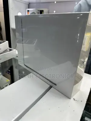 New Laptop Apple MacBook Air 2024 M3 13-Inch 8GB Apple M3 SSD 256GB