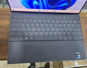 New Laptop Dell XPS 13 9350 20GB Intel Core I7 HDD+SSD 512GB