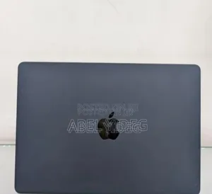 New Laptop Apple MacBook Air 2022 M2 8GB Apple M2 SSD 256GB