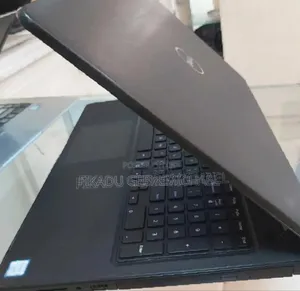 New Laptop Dell Inspiron 15 4GB Intel Core i5 HDD 1T