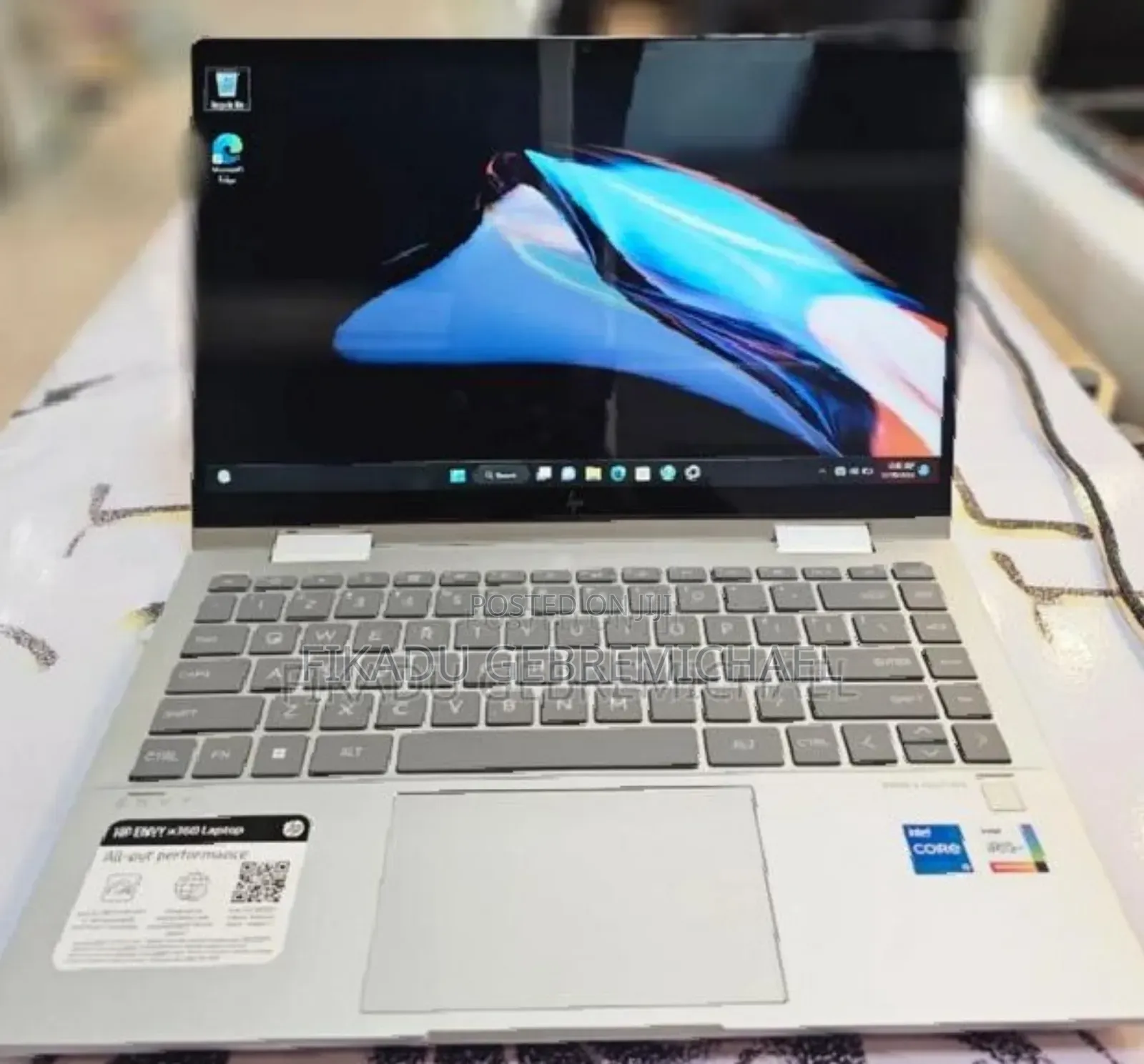 New Laptop HP Envy X360 8GB Intel Core i5 SSD 512GB