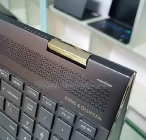 New Laptop HP Spectre X360 15 16GB Intel Core i7 SSD 512GB