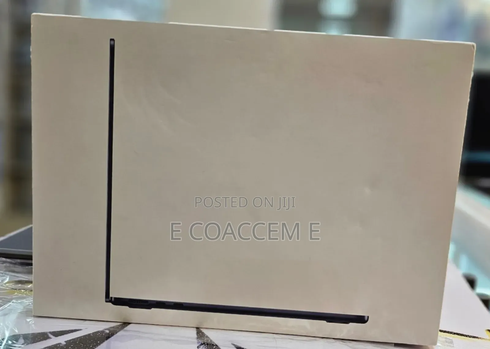 New Laptop Apple MacBook 8GB Intel Core I5 SSD 256GB