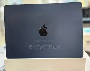 New Laptop Apple MacBook 8GB Intel Core I5 SSD 256GB