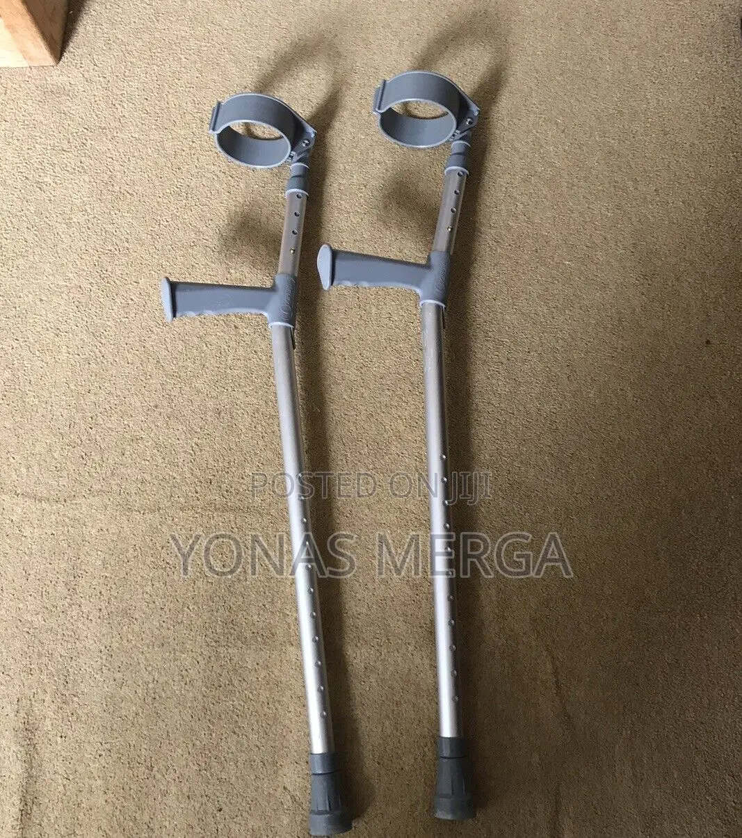 Elbow Crutches/የሚመች የእጅ መያዣ/ክራንች/Cranch/Crunch/Crutches/ክራንች