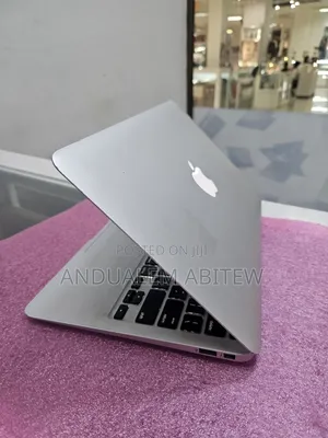New Laptop Apple MacBook Air 2015 4GB Intel Core I5 SSD 128GB