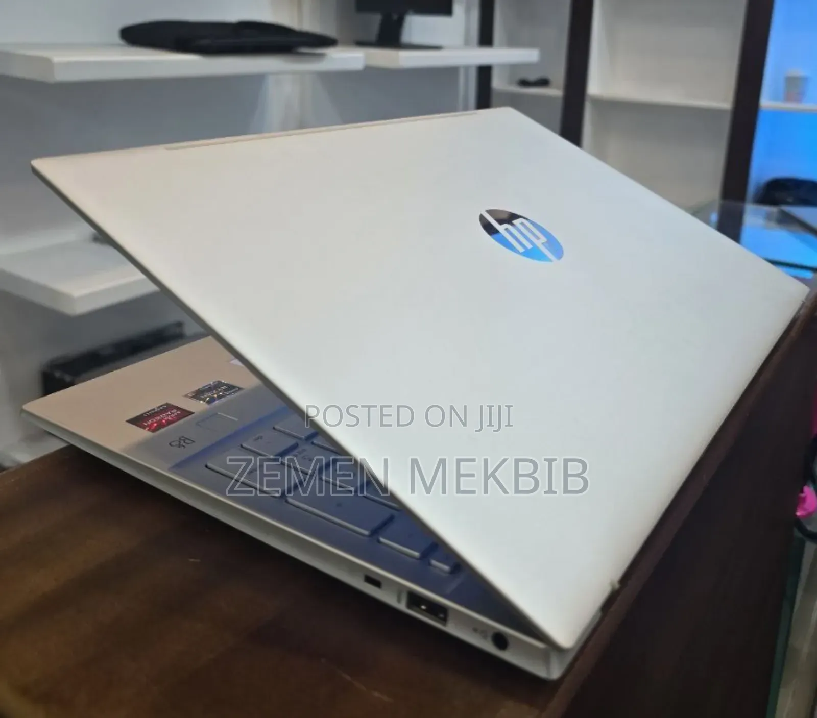 New Laptop HP Pavilion 15 16GB AMD Ryzen 3 SSD 512GB